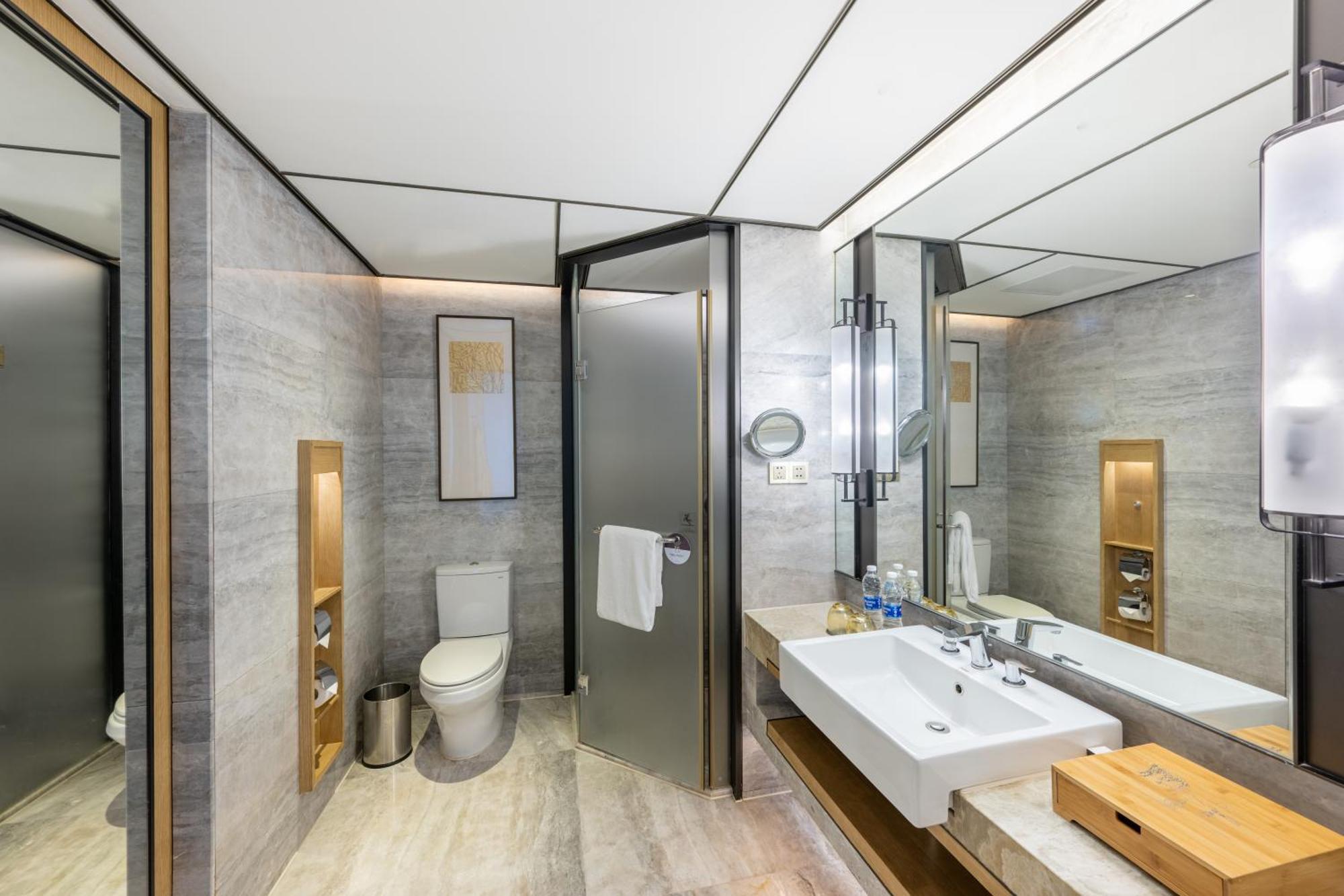 Sheraton Grand Hangzhou Binjiang Hotel מראה חיצוני תמונה